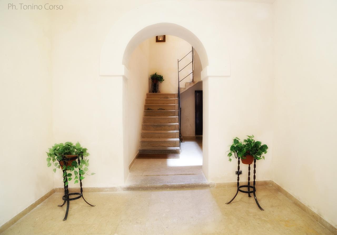 Bed and Breakfast La Bussola Trapani Exterior foto